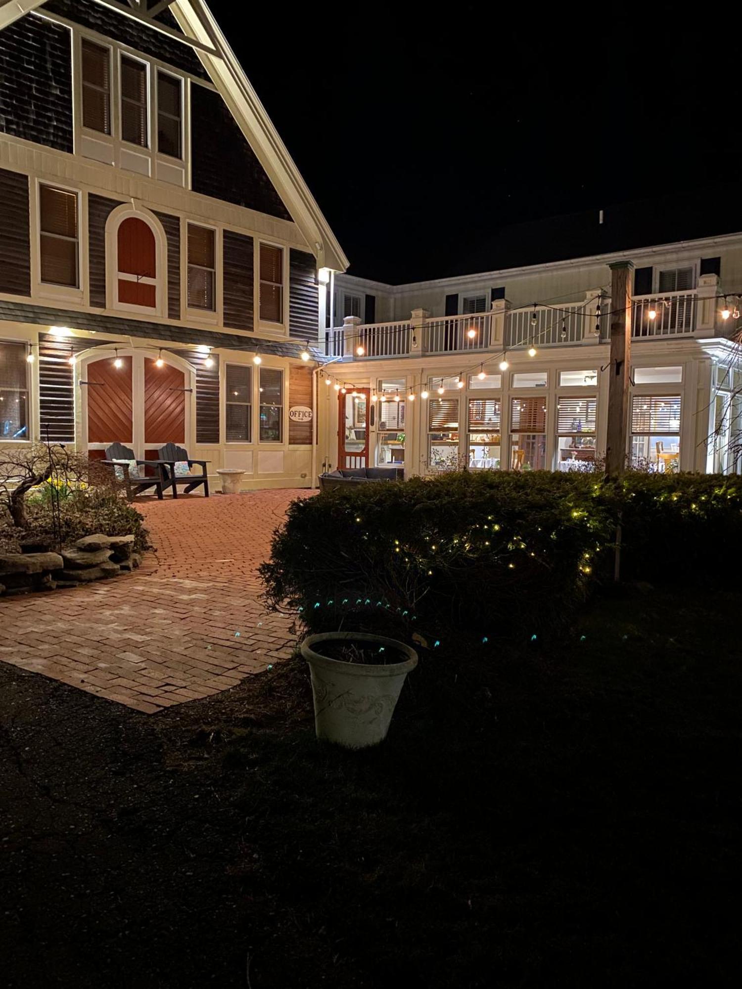 Spouter Inn Bed & Breakfast Lincolnville Esterno foto