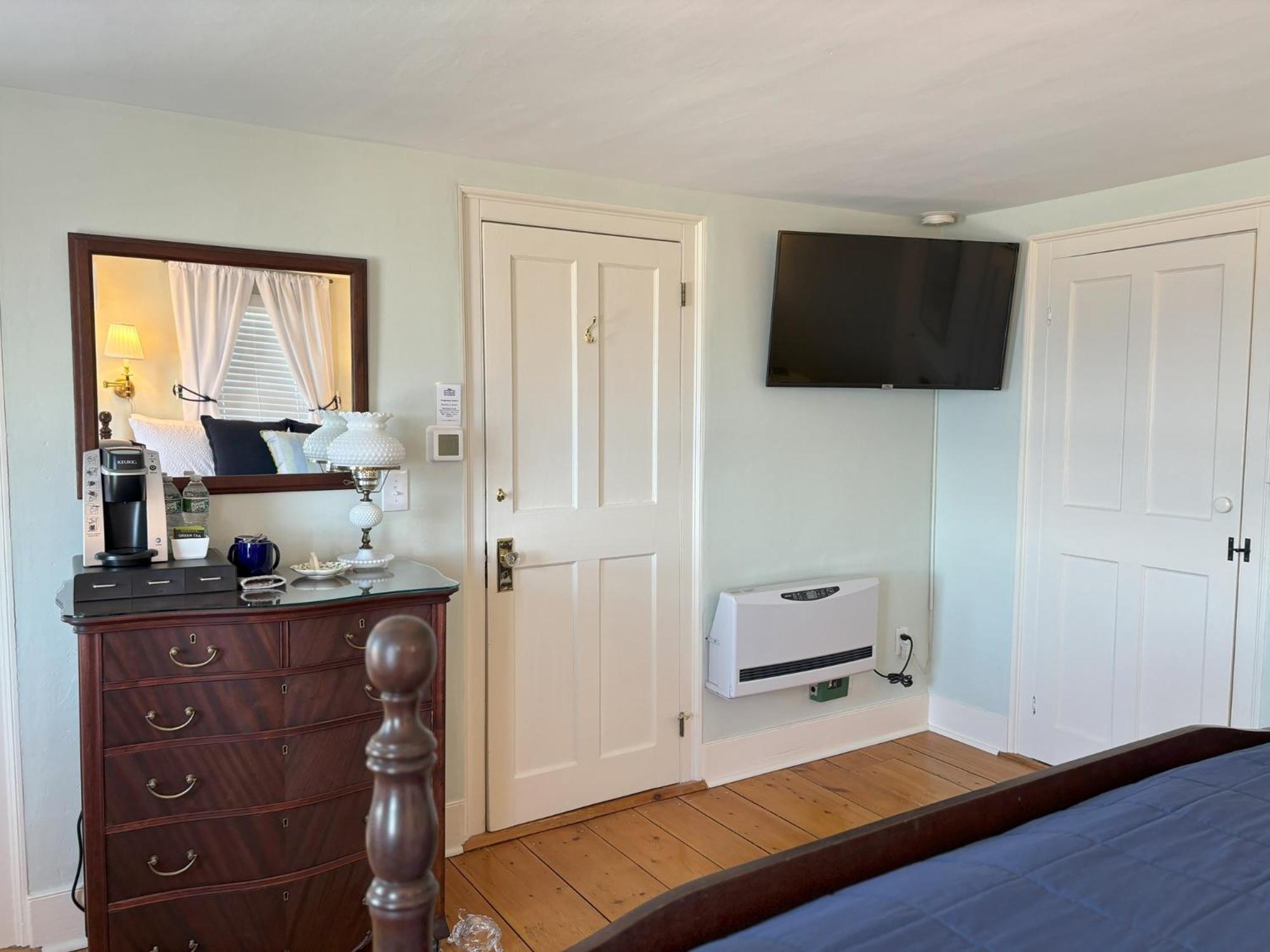 Spouter Inn Bed & Breakfast Lincolnville Esterno foto